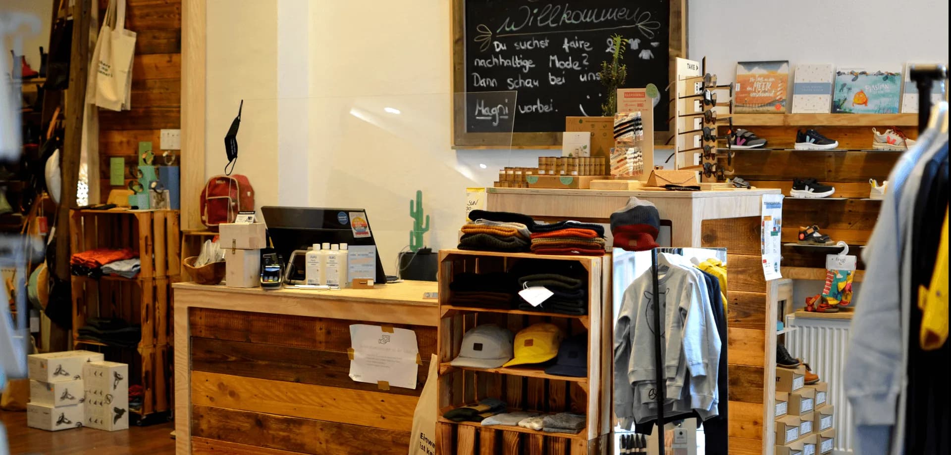 Jojeco Shoes, Concept, Outlet, Secondhand Store